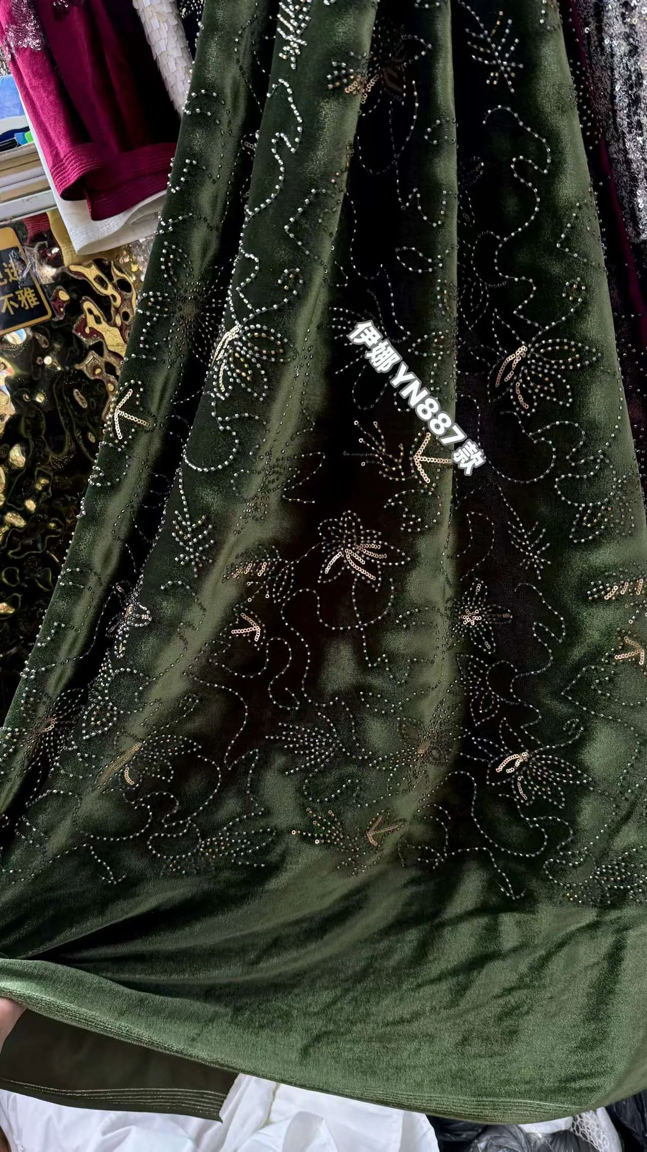 YN873 Rhinestone Embroidered Velvet Fabric — image 5