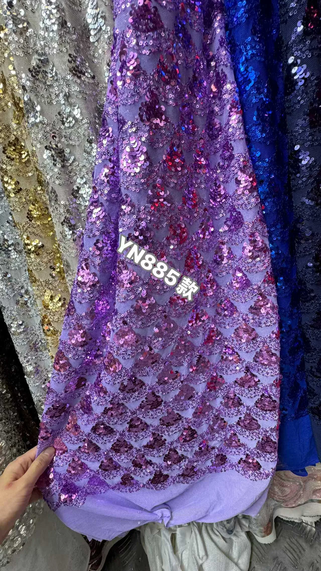 YN895 Sequin Embroidered Fabric — image 10