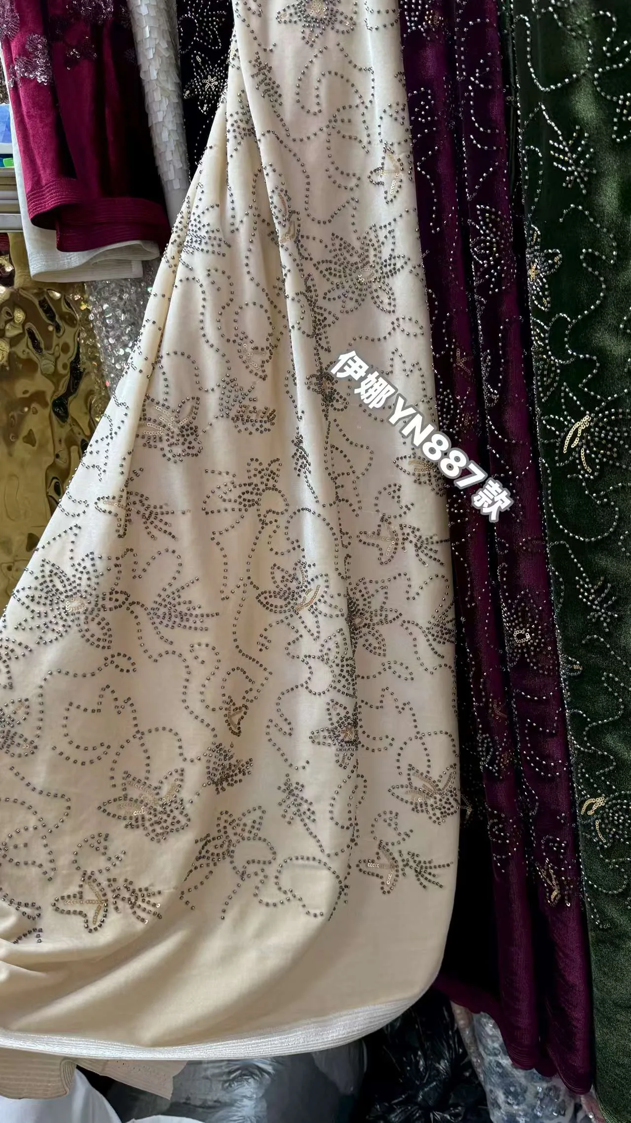 YN873 Rhinestone Embroidered Velvet Fabric — image 3